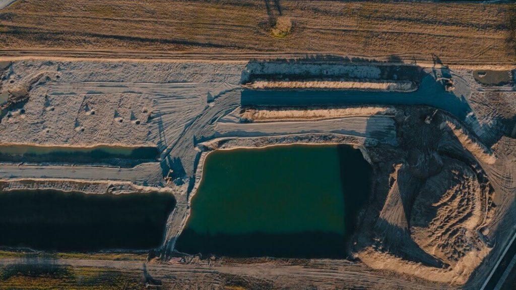 geomembrane technology on water waste management